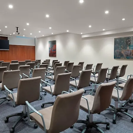 Ac Hotel Ponferrada By Marriott-3