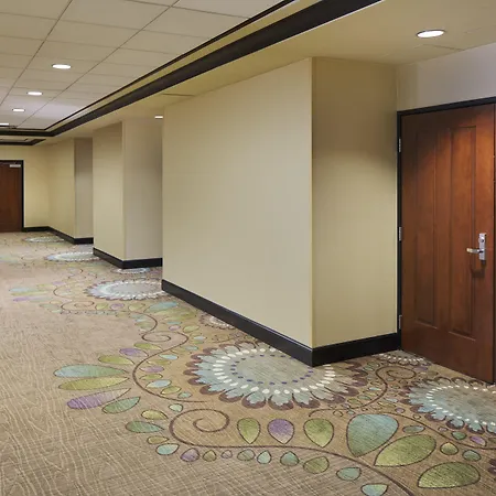 Holiday Inn Grand Rapids-Airport By Ihg-3