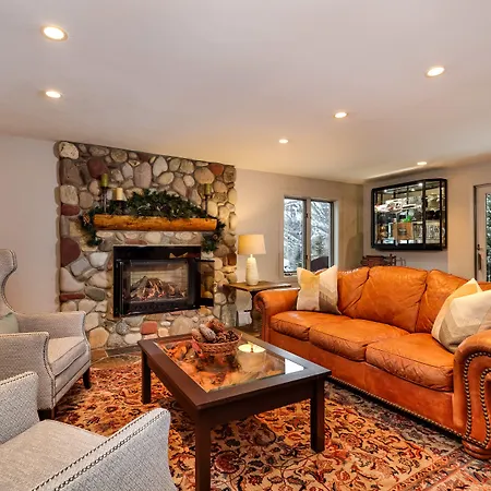 Timberline Condominiums-2