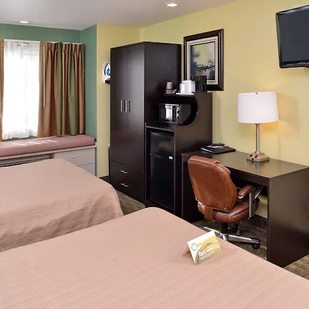 Quality Inn & Suites Elko-3