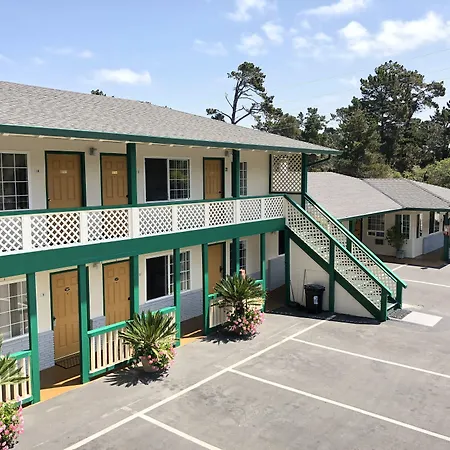 Monterey Pines Inn-2