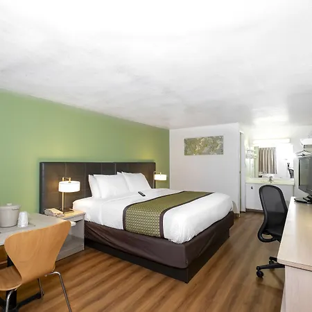 American Inn-3