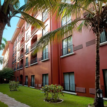 Courtyard By Marriott Santo Domingo-2