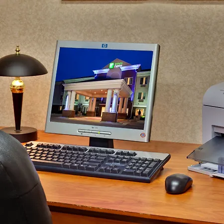Holiday Inn Express & Suites Vermillion By Ihg-2