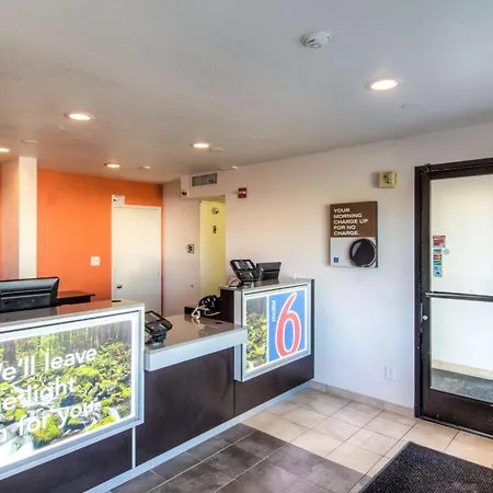 Motel 6-Redding, Ca - North-3