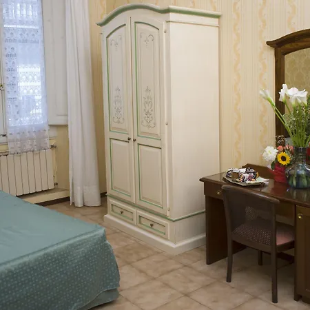 Hotel Beatrice-2
