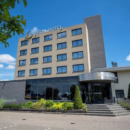Bastion Hotel Groningen-3