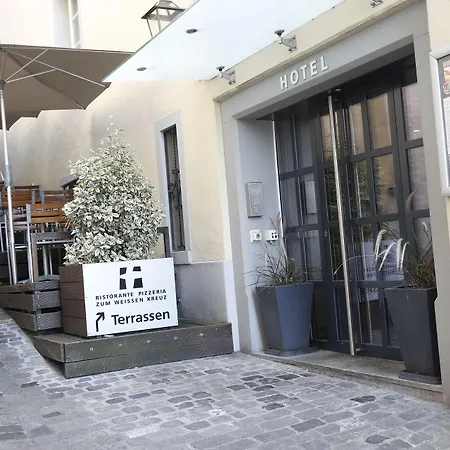 Boutique Hotel Weisses Kreuz - Adult only Hotel-3