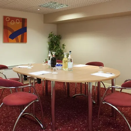 Holiday Inn Express Edinburgh City Centre By Ihg-2