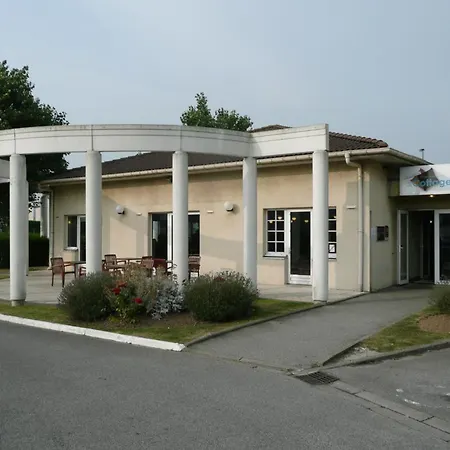 Logis Hotel & Restaurant & Bar Le Cottage-2
