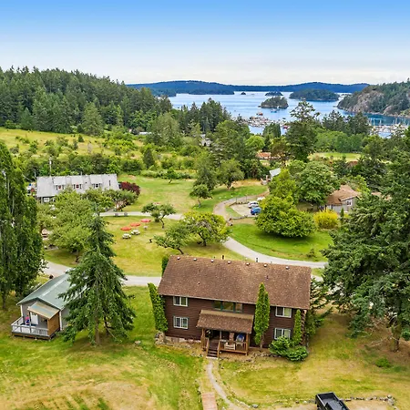 Deer Harbor Inn-2