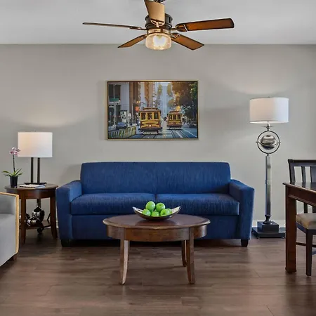 The Suites At Fisherman'S Wharf-2