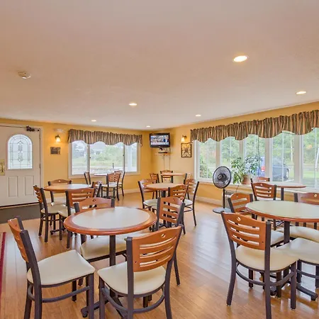 Coachman Inn-3