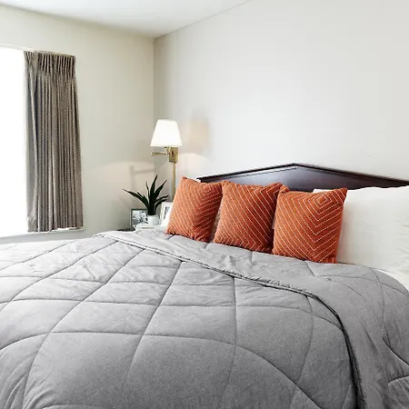 Intown Suites Extended Stay Atlanta Ga - Snellville-2