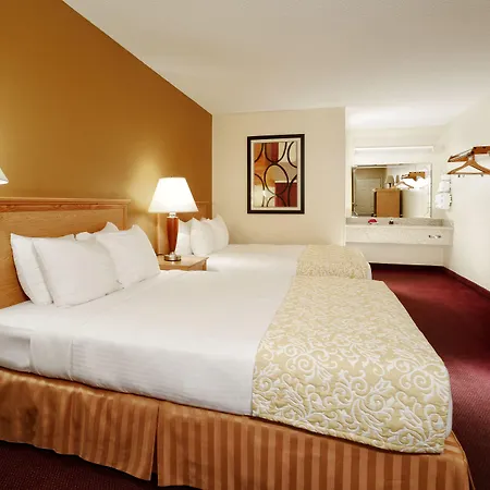 Whispering Hills Inn-2