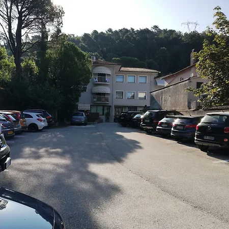 Hotel Monti-3