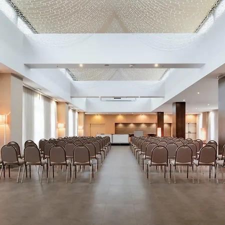 AC Hotel Oviedo Fórum by Marriott-3
