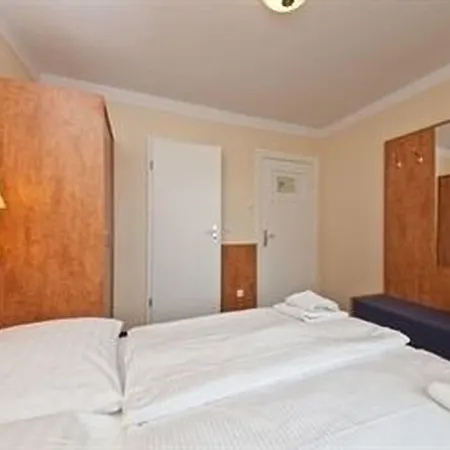 Hotel Wikinger Hof-3