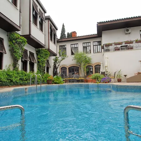 Aspen Hotel Kaleiçi-3