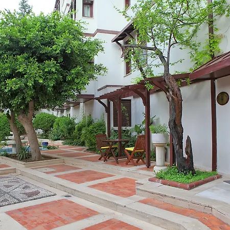 Aspen Hotel Kaleiçi-2