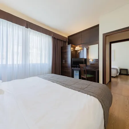 Quality Hotel Delfino Venezia Mestre-3