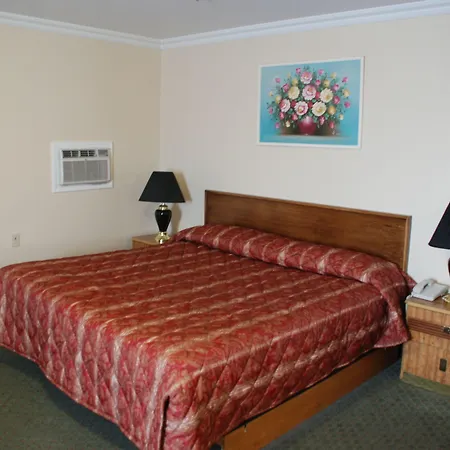 Merrill Field Inn-3