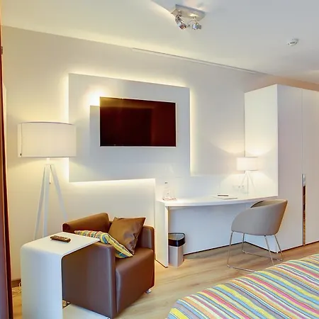 Elisabeth Hotel Garni-3