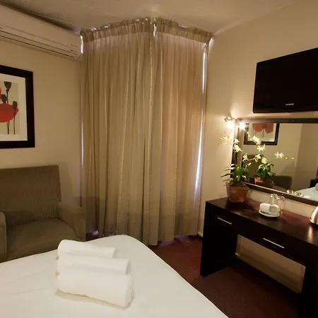 Hotel 224 & Apartments-3