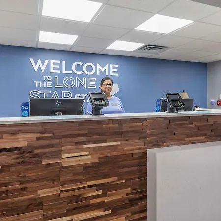 Hampton Inn Brownwood-3