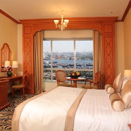 Emirates Concorde Hotel & Apartments-3