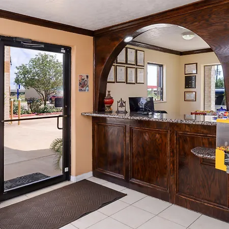 Americas Best Value Inn & Suites Waller/Prairie View-2