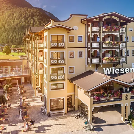 Hotel der Wiesenhof-3