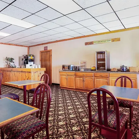 Longhorn Hotel-3