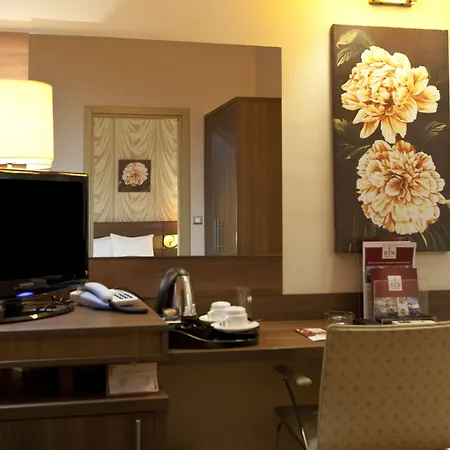 Rin Central Hotel-3