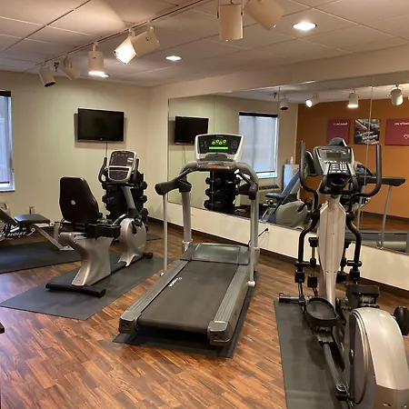 Comfort Suites Coralville I-80-2