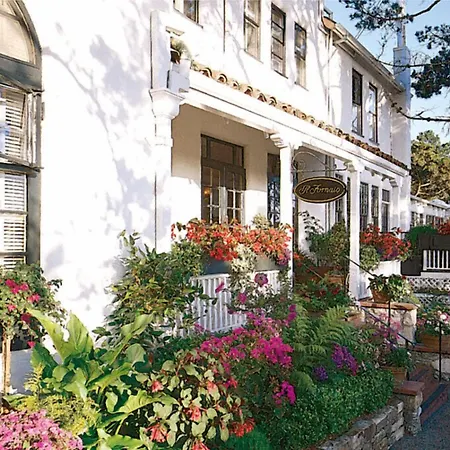 Pine Inn - Carmel-2