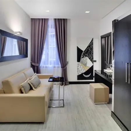 LHP Hotel Napoleon-2