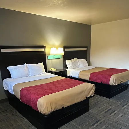 Budget Host Inn Charleston-3