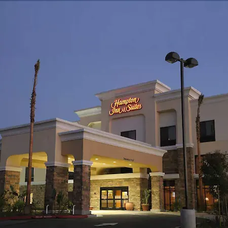 Hampton Inn & Suites Chino Hills-3