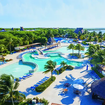 Bluebay Grand Esmeralda-3