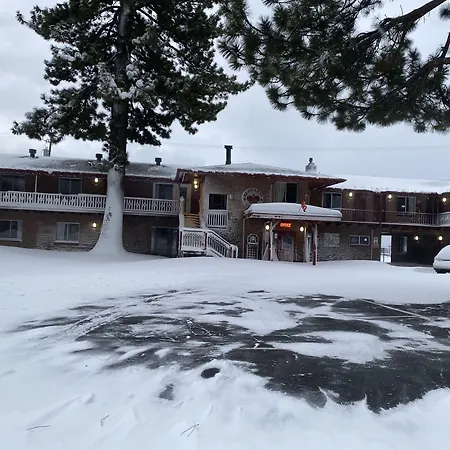 Crown Motel-2