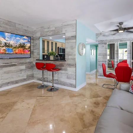 Suites On South Beach-3