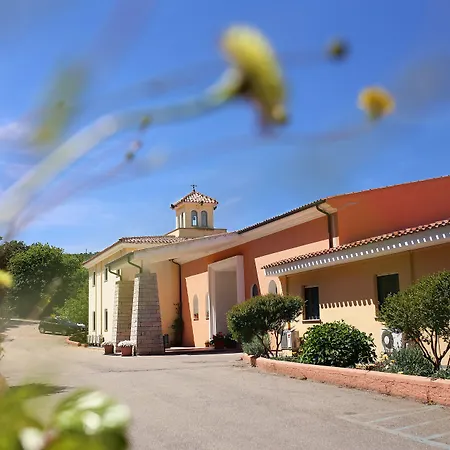 Pausania Inn-3