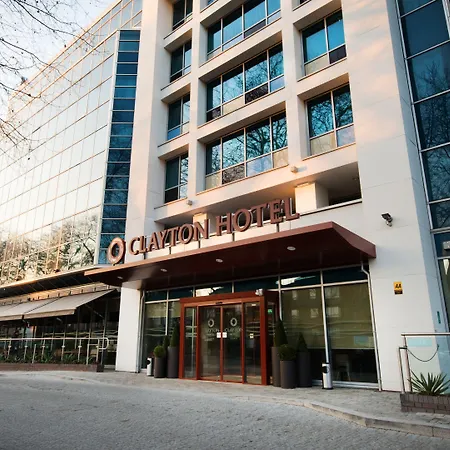 Clayton Hotel Chiswick-2