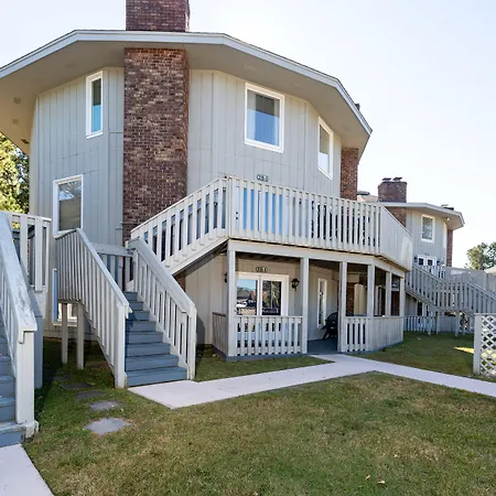 Country Club Villas-2
