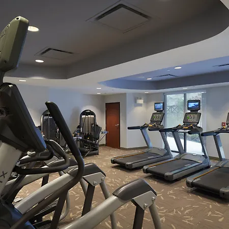 Courtyard By Marriott Hanover Lebanon-3