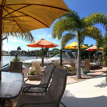 Manatee Bay Inn-2