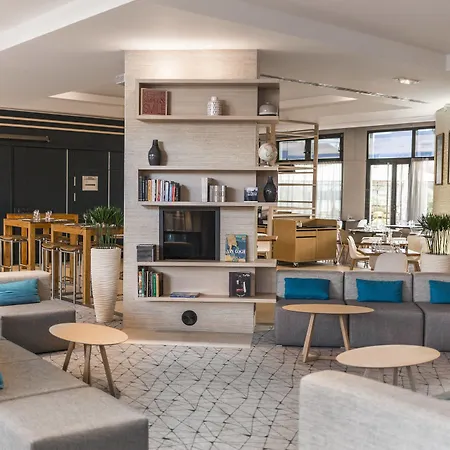 Courtyard By Marriott Paris La Defense West - Colombes-2