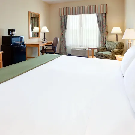 Holiday Inn Express Hotel & Suites Watertown - Thousand Islands By Ihg-3