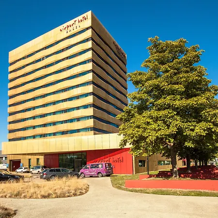 Airport Hotel Basel - Convenient&Friendly-3